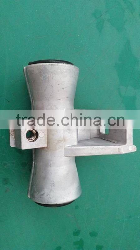 Customized design suspension clamp for ADSS cable