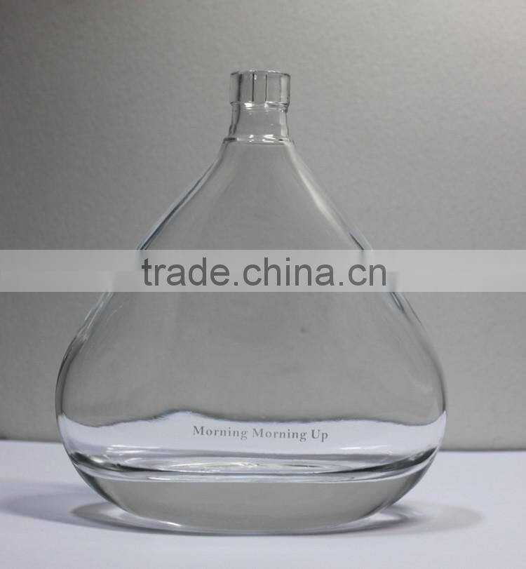 700ml glass bottle/vodka glass bottle/glass wine bottle