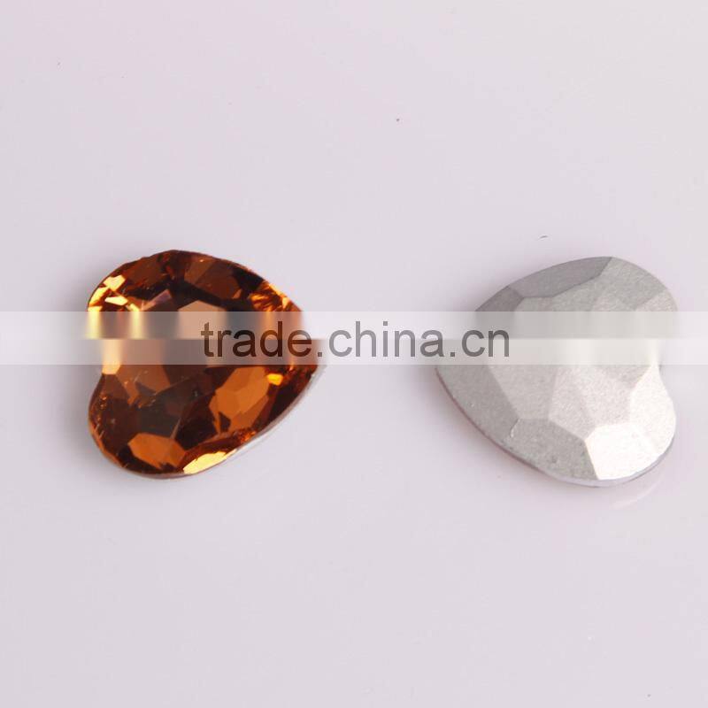 wholesale yiwu Heart shape point back crystal stone for dresses