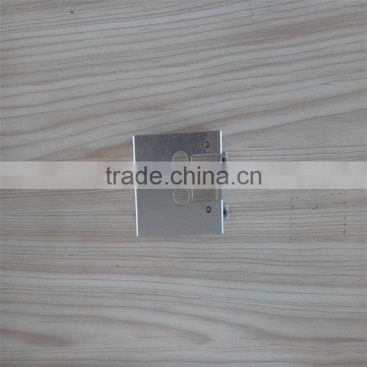 Medical instrument power source interface bracket