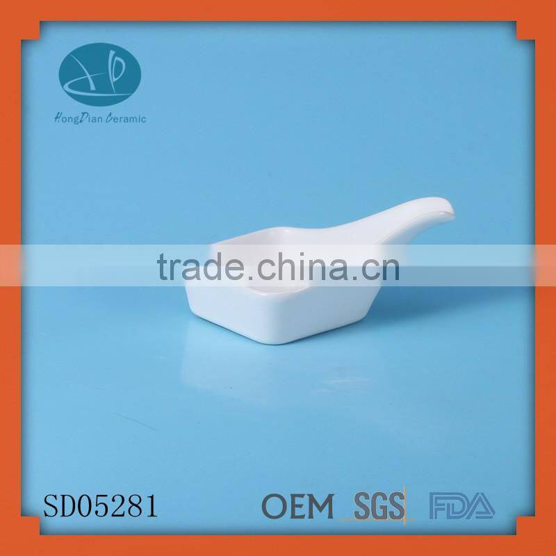 Professional manufacturer unique design big ceramic custom spoon ,white ceramic dessert spoon,serving spoon,Spoons Flatware