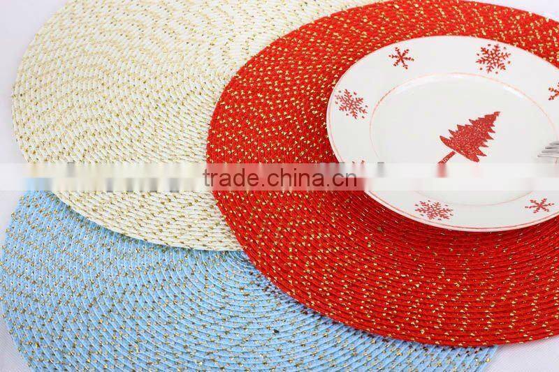 round christmas placemats