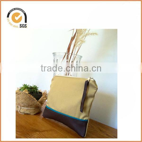 Leather and cotton canvas zipper pouch By Chiqun Donggaun CQ-H01059