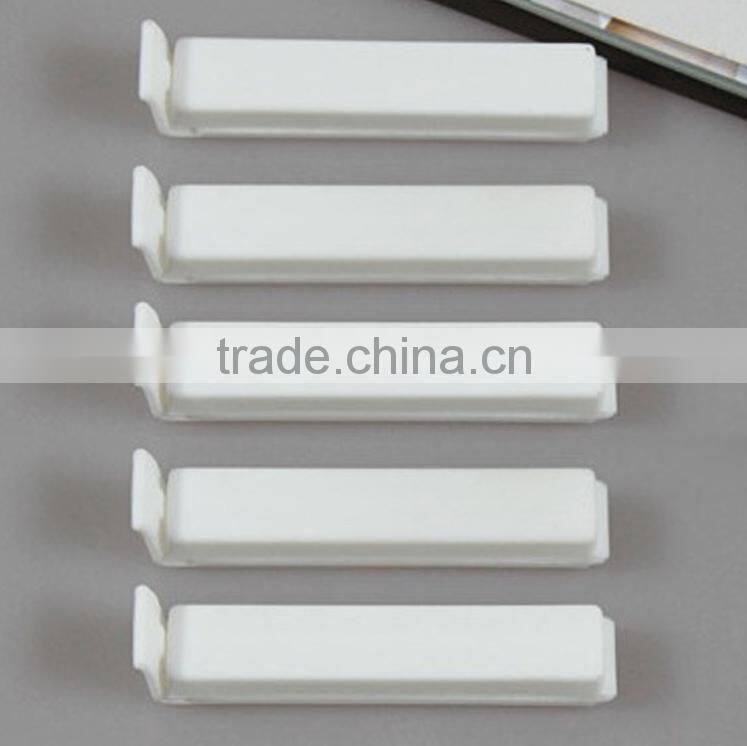 Custom food bag seal clip Plastic seal clip with LOGO