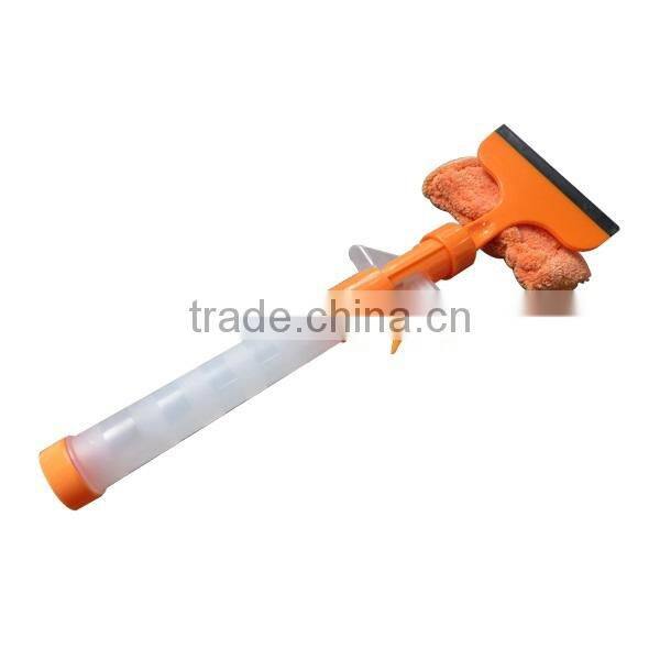 Sponge plastic spray window squeegee