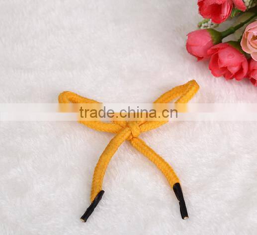 Manufacturers specializing in the production of high-quality polyester color green card bag first three bags of clothing hand-he