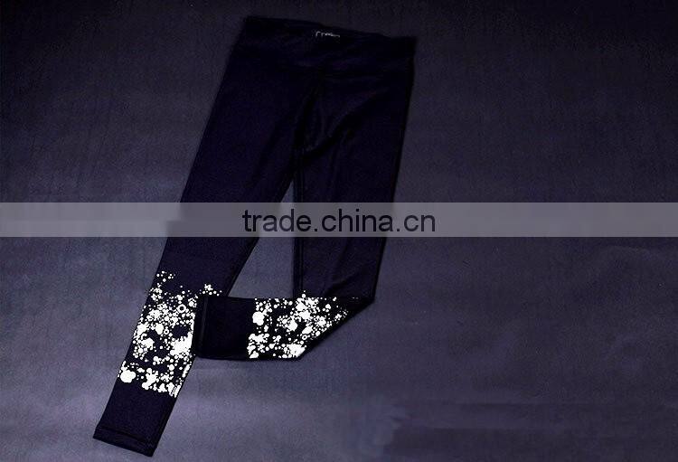 Cheap silver heat resistant reflective iron on letter for clothing