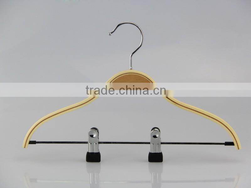 HA6888 cheap laminated wood hanger coat hanger with clips
