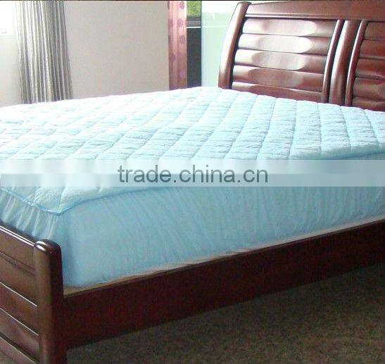 Hospitality Waterproof terry mattress cover