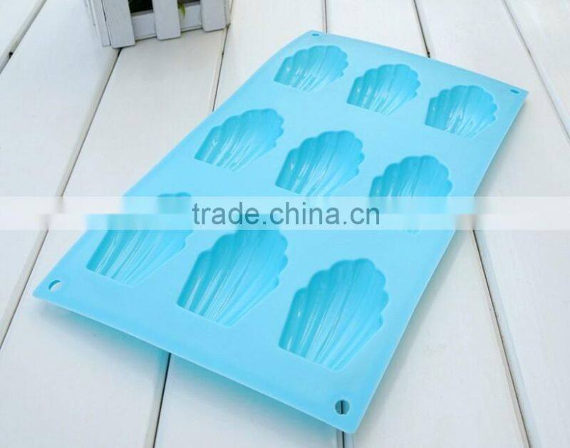 Hot sale food grade FDA and LFGB 9 hole shell shape colorful silicone oven cake mold