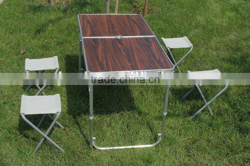 Outdoor Aluminum Folding Table