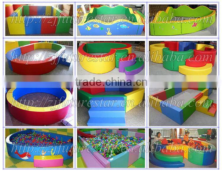 FS-SP-040A customized eco-friendly PVC & EPE & Wood kids round indoor pool flooring with sea-balls