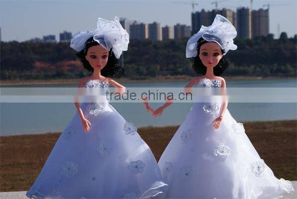 KaYiWa Plastic Barbie Dolls / Light Up Kids Toys / Luminescent Dress