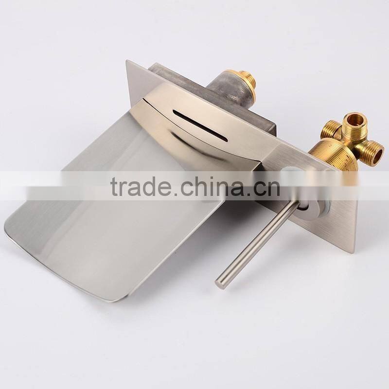 Wall Mount Waterfall Basin Faucet 0500-CP