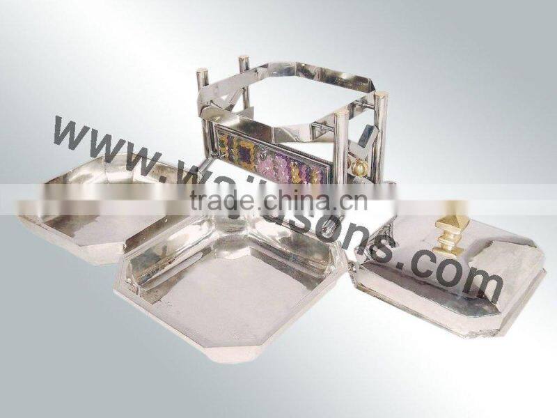 brass plated chafing dish | fancy chafing dish for sale | modern chafing dish for decor | best finish chafing dish