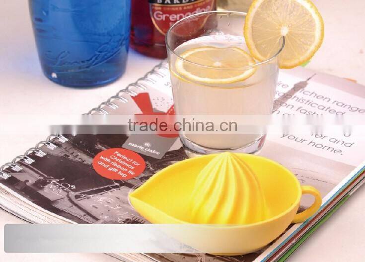 Silicone Manual Lemon Citrus Juicer
