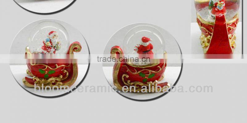 Beautiful resin water crystal ball