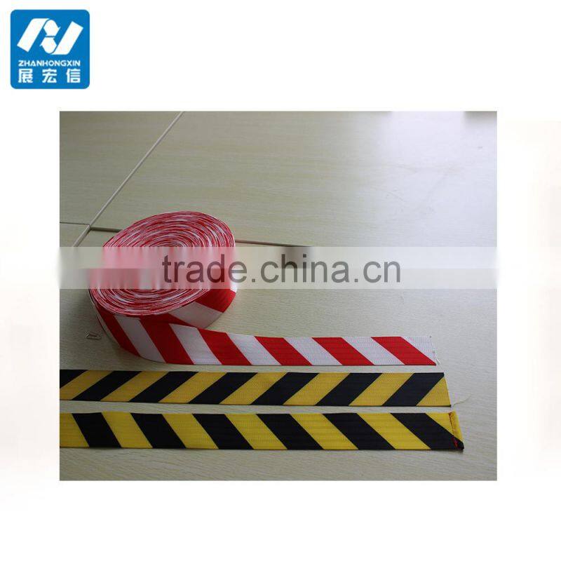 plastic wall mount retractable belt barrier with yellow&black belt