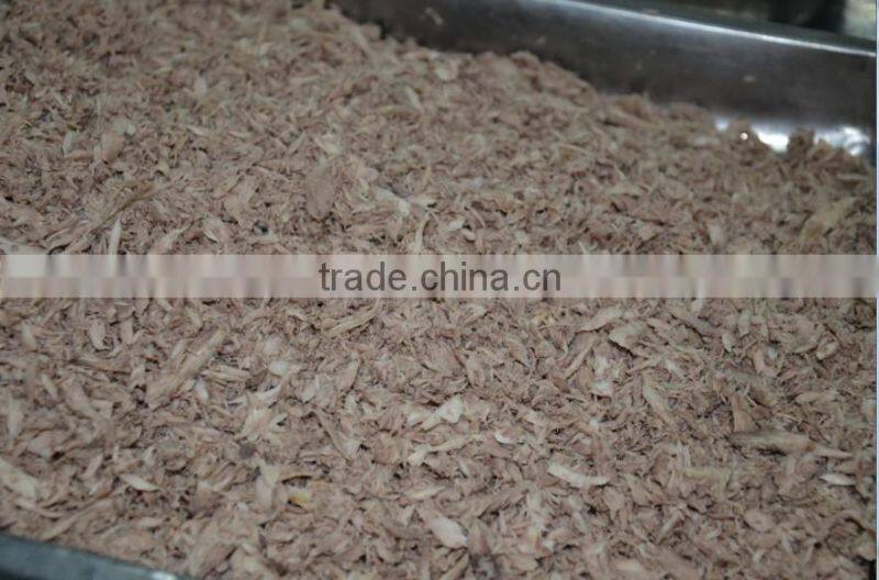 Processing bonito fish flakes