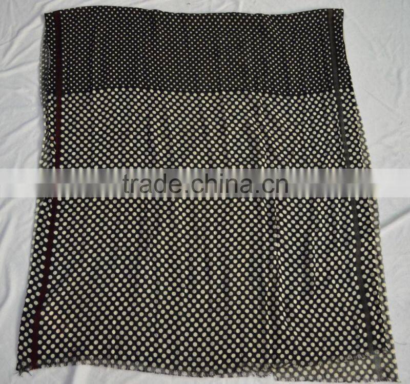 Fashion top popular ladies printed dot acrylic mixed cashmere shawl for winter