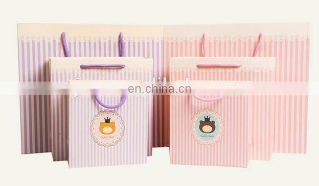 2015 bear pattern black paper bag for packing toys hs code