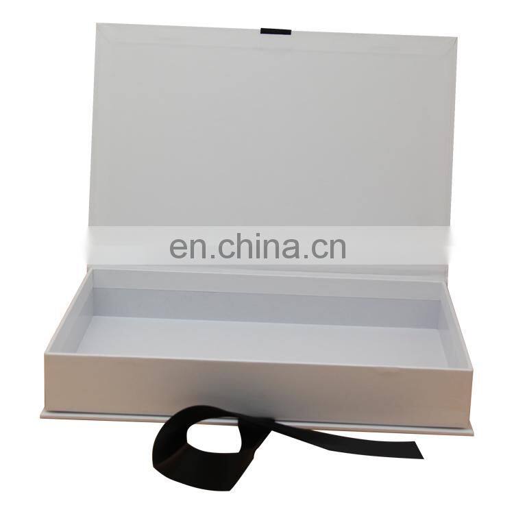 smiley smiling sneaker soap kraft shipping packaging gift socks magnet luxury box