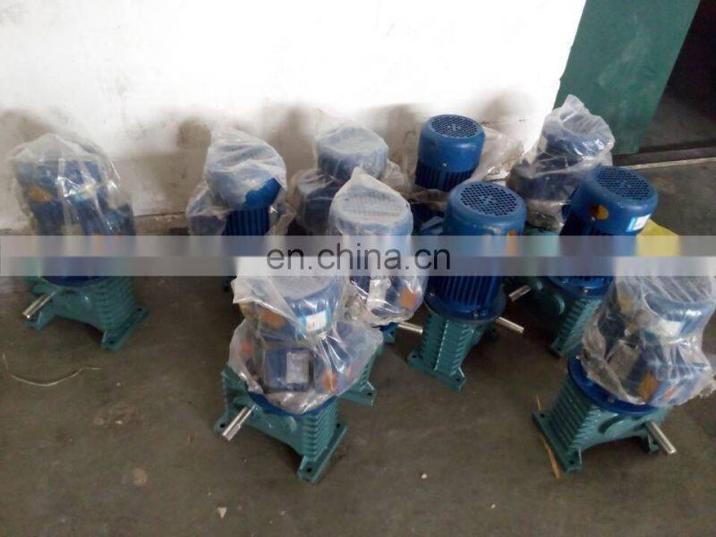 High quality low price floating aerator/fish pond aerator