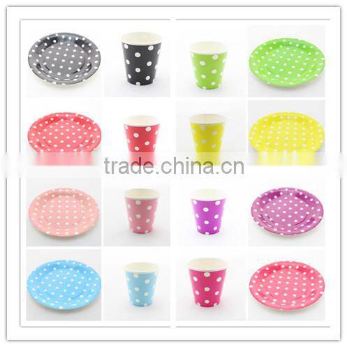 250ml Disposable Paper Cups featuring Baby Pikn Polka Dot