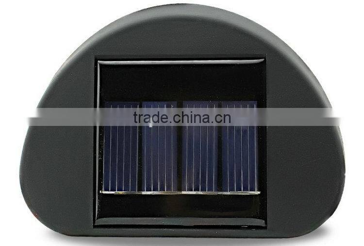 Outdoor portable led wall solar lamp