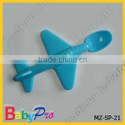 2015 Blue And Pink Airplane Shape Plastic Baby Spoon