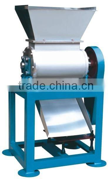 Hammer type crusher for fruit and vegetable