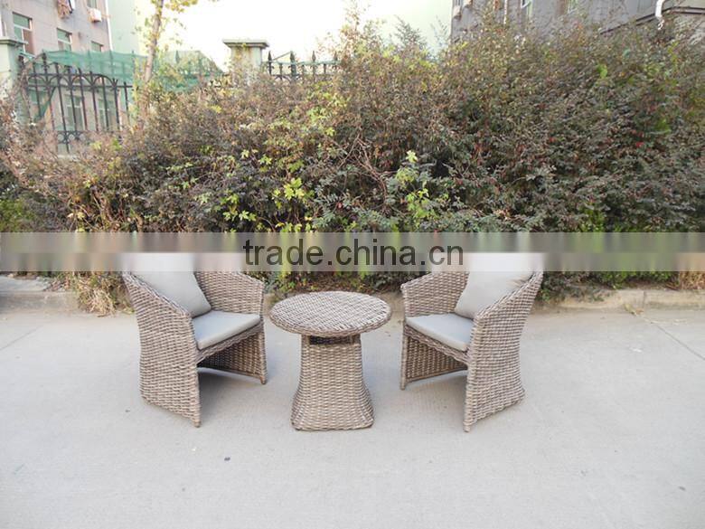GOOD SELLING RATTAN DINING TABLE