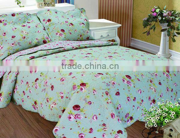 Colorful quilt for teenagers