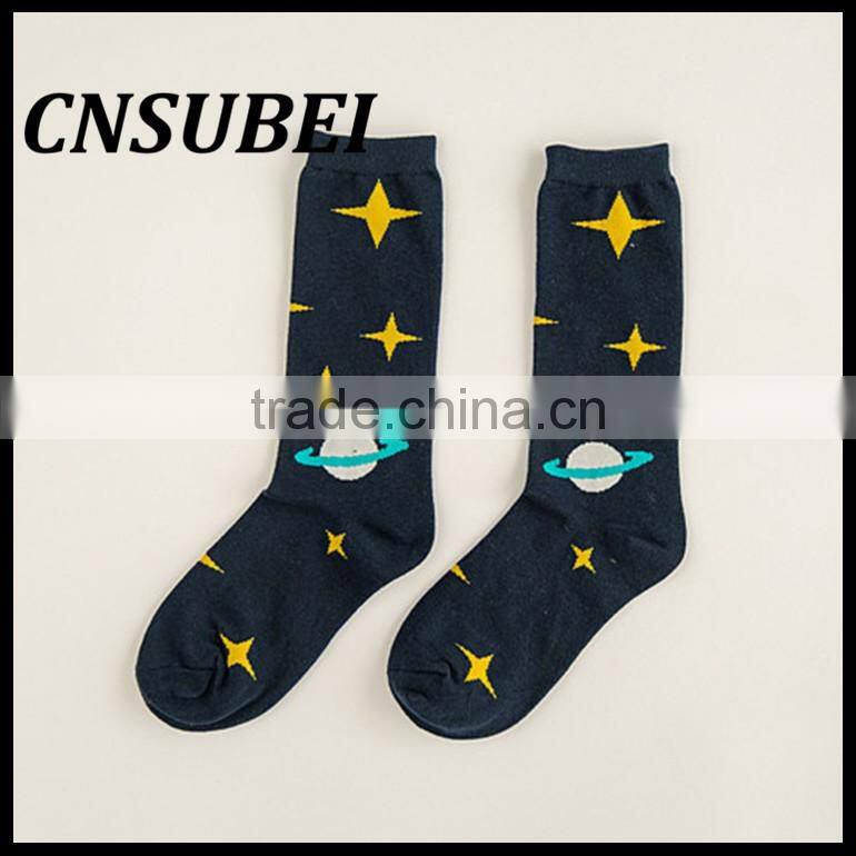 2016 new winter personality color pattern cotton socks