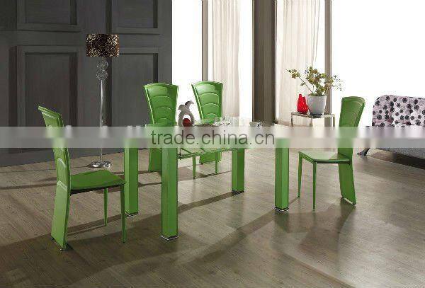 Z652-1 Modern Black Leather Dining Chair