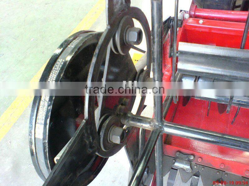 Small Size Wheat and Rice Combine Harvester