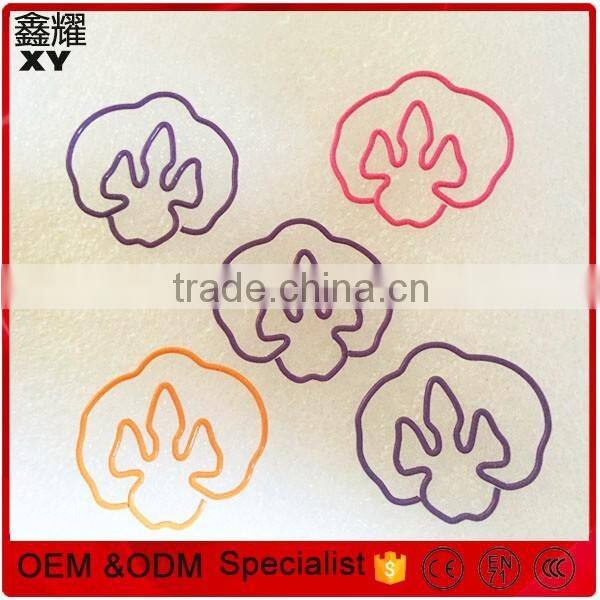 Creative OEM family love design paper clip for promotion