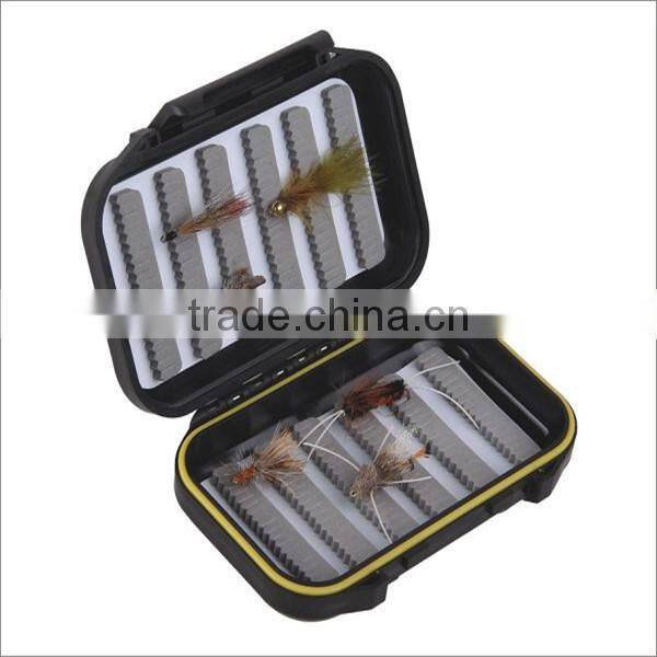 Clear lid waterproof plastic fly box