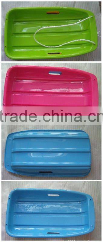 Plastic snow sledge