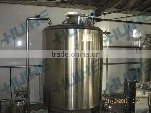 Store water, milk or other liquid product tank