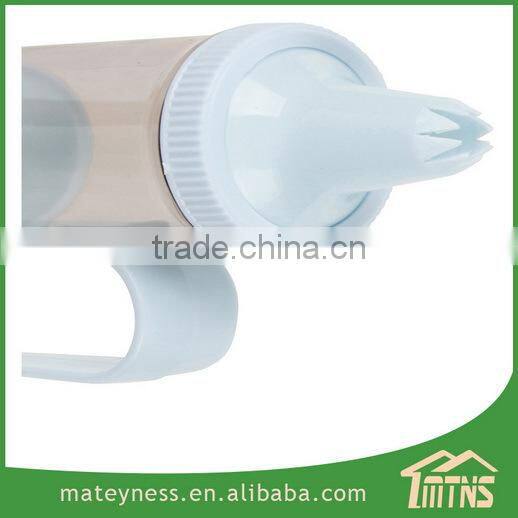 31 Piece Cookie and cake decorating tools