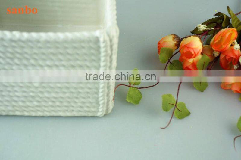 new unique design hollowed out White ceramic decorating vase for home