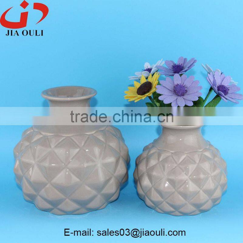 Chinese Home decor vase White Ceramic Pineapple shaped Vase