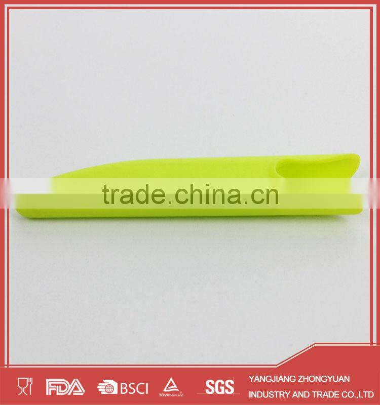 Multi purpose stainless steel vegetable peeler and paring knife set with cover