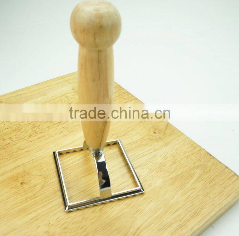 42165 Aluminum square pasta cutter
