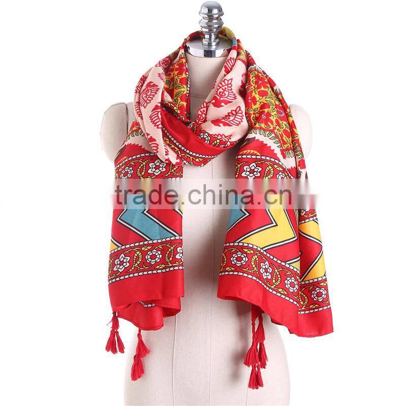 2017 trendy design printed women autumn scarf