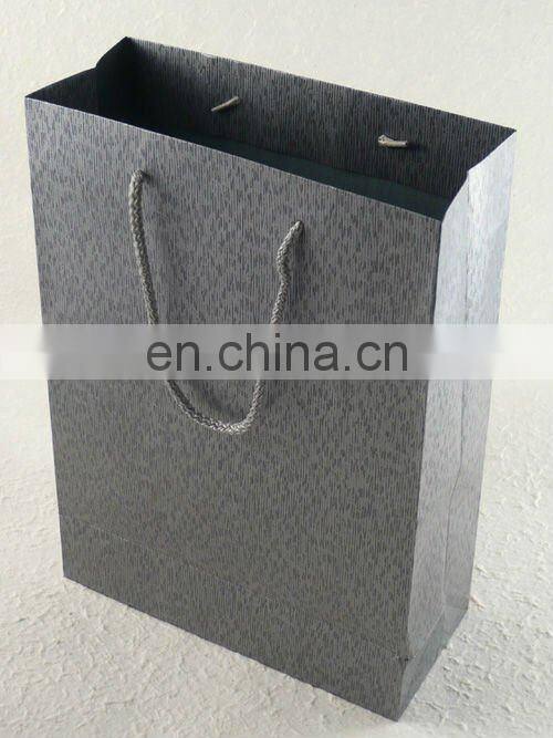 2012 New fashion style customized paper shopping bag/ Advertisement bag