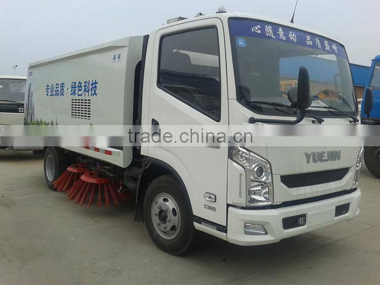 Low price Iveco small sweeper truck,iveco street sweeping truck