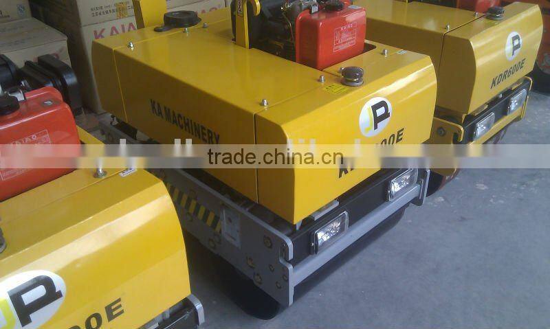 Double Drum Vibratory Hand Roller Compactor with diesel engine KA186FAE
