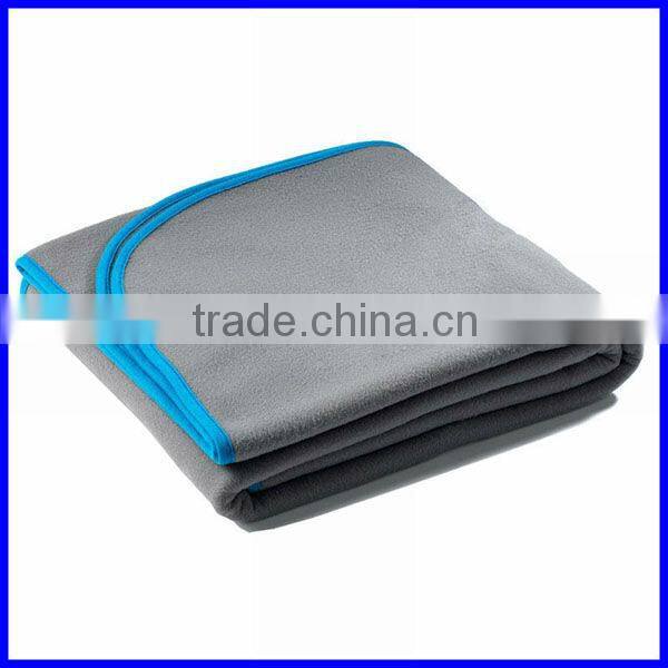 100% polyester super soft maple leaf fleece blanket